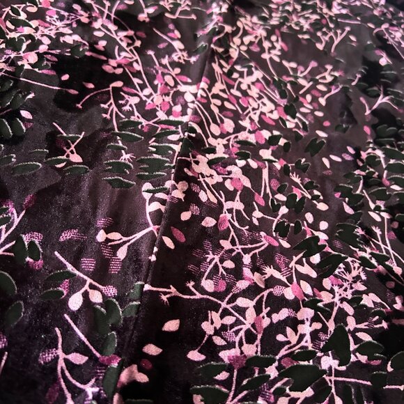 Reitman’s Purple Velvet Burnout Floral Top Fairy Whimsigoth Cap Sleeve Sz M - Picture 5 of 7